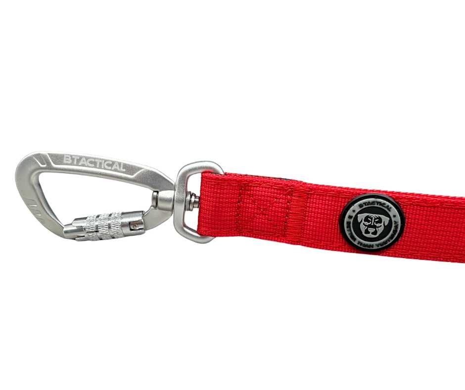 BTactical™ Extra-Strong Nylon Carabiner Clip Dog Lead | Citrus Red